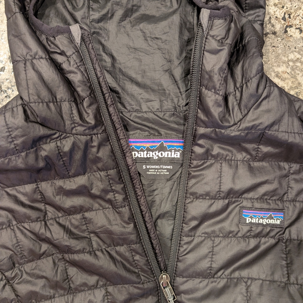 Patagonia Women's Black Nano Puff® Hoody - Picture 3 of 4